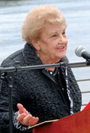 Vivian Marmesh